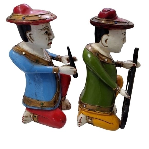 Pair Of Vintage Handmade Asian Wood Cultural Figurines - Picture 2 of 5